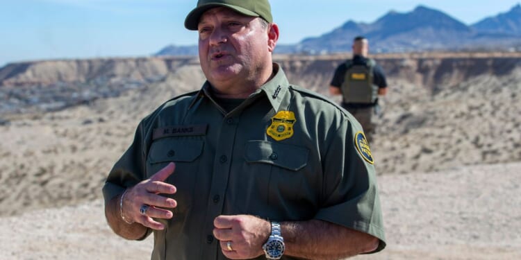 Border Patrol chief abruptly quits
