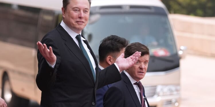 Elon Musk renews attacks on Nolan’s ‘Odyssey’ over Lupita Nyong’o casting