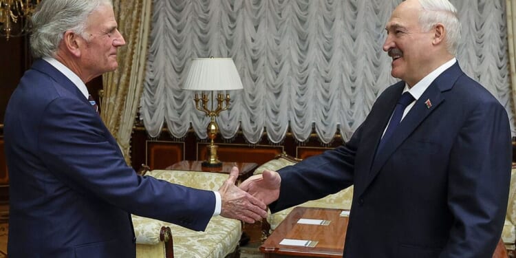 Belarus welcomes evangelist Franklin Graham to hold massive Christian gathering