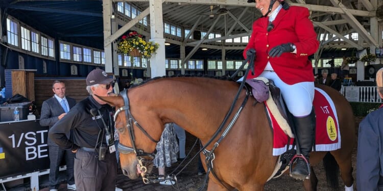 Preakness racegoers bid a wistful farewell to historic Laurel Park
