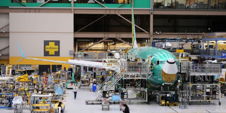 Trump says China agreed to buy 200 Boeing planes and signaled interest in as many as 750