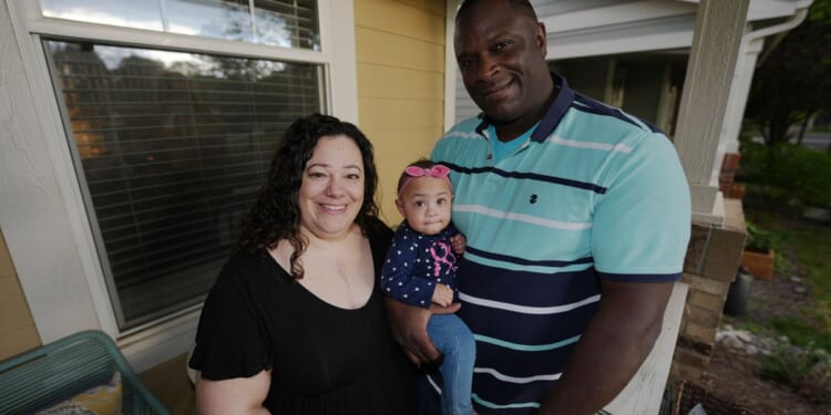 NICU parents win leave in 2 states and push for more
