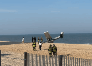 Two-seater Cessna plane makes emergency landing on Ocean City, Maryland, beach