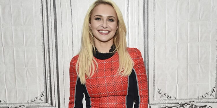 Hayden Panettiere says Oscar winner exposed himself to her at 19 in new memoir