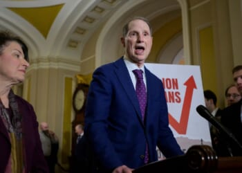 Lawmakers warn data protection rules don’t protect key sites, including White House and CIA
