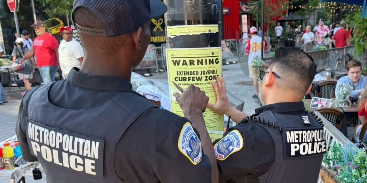 Threat of teen takeovers in D.C. loom without curfew, as prosecutors eye holding parents accountable