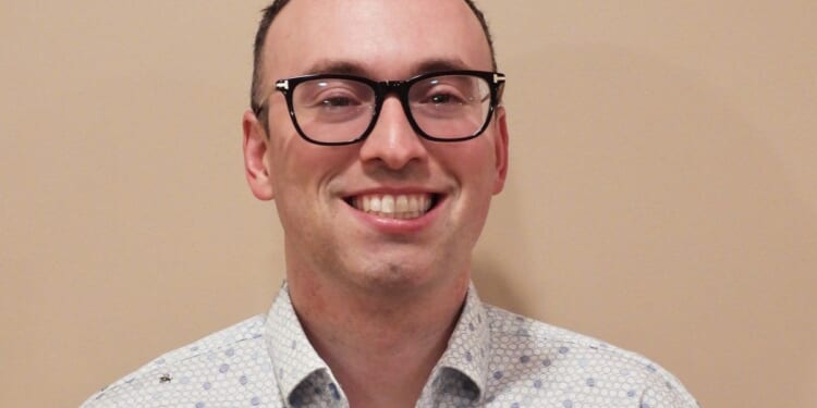 Scott Remer, the only full-time spelling bee coach, charges $180 an hour. Champs say he’s worth it
