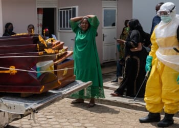 Suspected Ebola cases in eastern Congo top 900