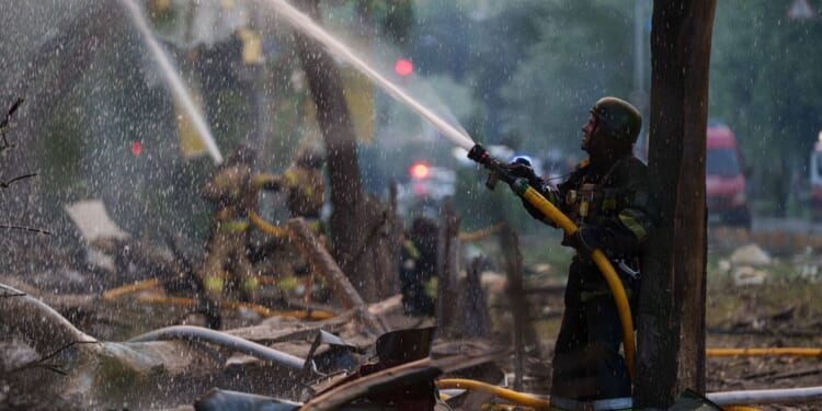 Russia warns diplomats from other countries to leave Kyiv ahead of expected attacks