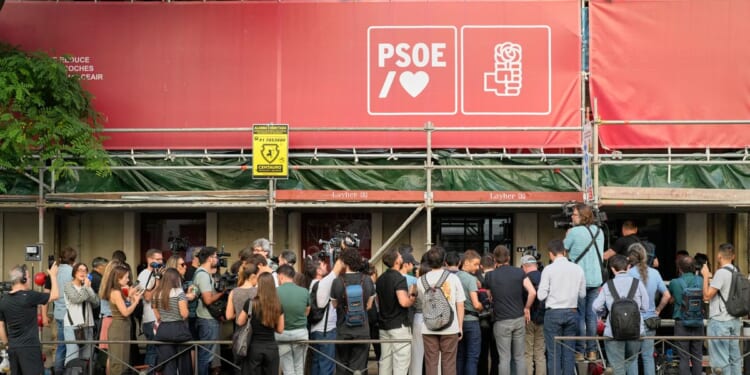 Spanish police search headquarters of PM Pedro Sanchez’s ruling Socialist Party