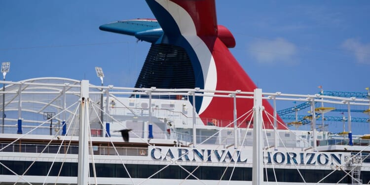Judge defers ruling on jailing teen charged in cruise ship stepsister killing