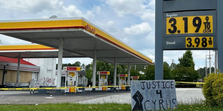 Jury hears opening statements in trial of South Carolina store owner who fatally shot Black teen