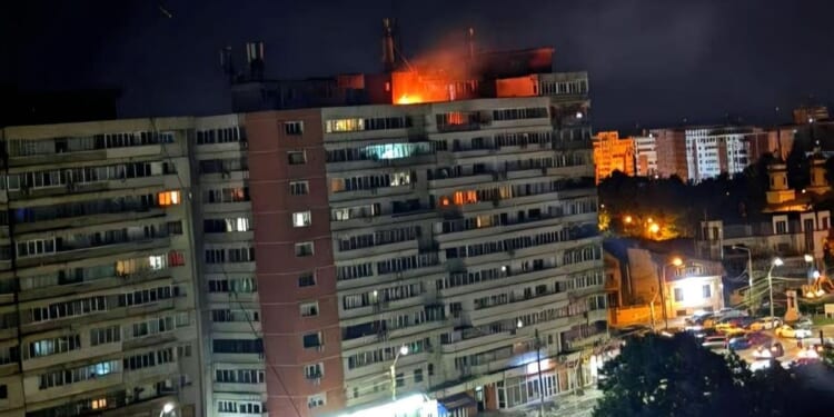Russian drone crashes into Romanian apartment building as Moscow’s tensions with NATO increase