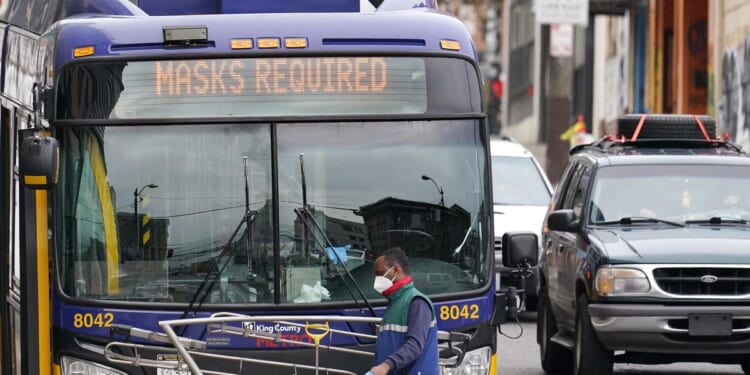 New Metro campaign using police to get bus riders to pay their fares