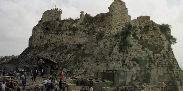 Israeli army captures strategic castle in Lebanon in deepest incursion into country in 26 years