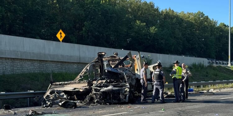 Bus driver charged with manslaughter in deadly collision on I-95 in Virginia