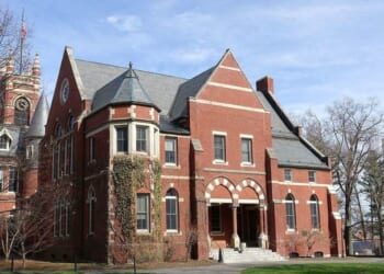 All-Female Smith College Under Investigation for Admitting Men – PJ Media