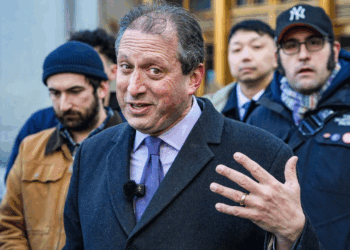 Brad Lander speaks at an event in New York City.