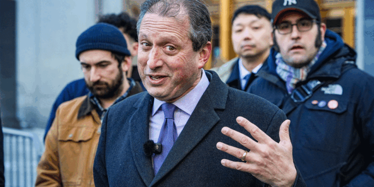 Brad Lander speaks at an event in New York City.