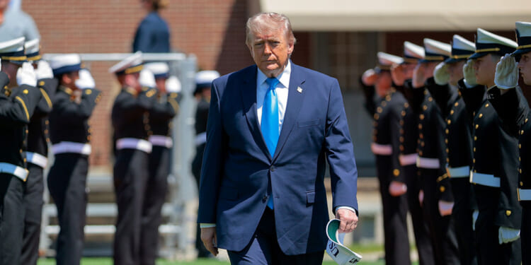 President Donald Trump announced that he will hold a Cabinet meeting at Camp David