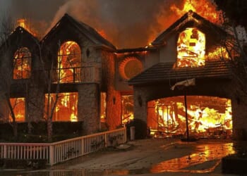 Why Did Torched Ghost Homes of Palisades and Altadena Just Miraculously Reappear on Google Maps? – PJ Media