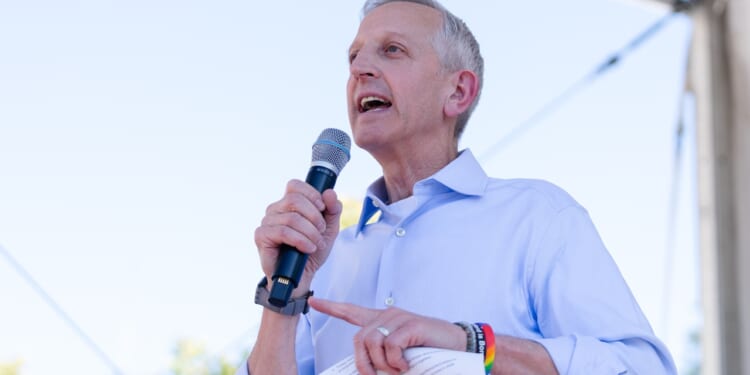 Portland Mayor Keith Wilson speaking