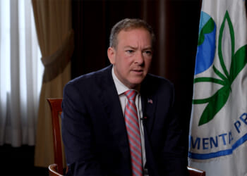 Zeldin Vows to Prevent Another Air Disaster After LA Fires