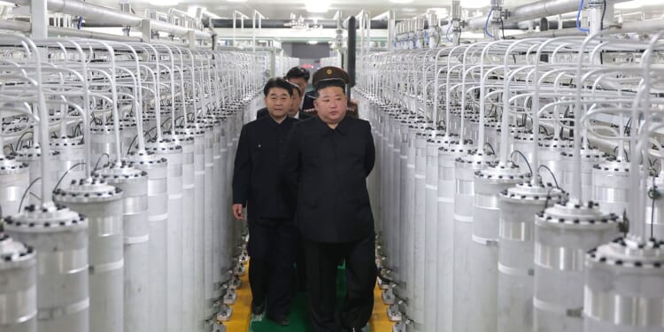 North Korea unveils a new plant to produce fuel for nuclear weapons