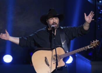 Garth Brooks considering sale of music catalog for billions