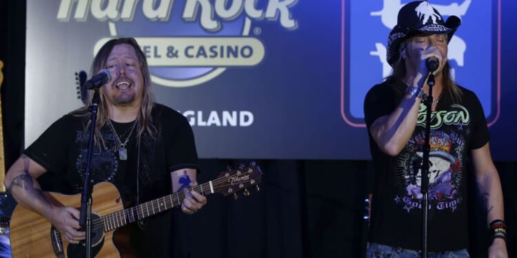 Bret Michaels’ guitarist unloads on fans who turned on singer over Freedom 250
