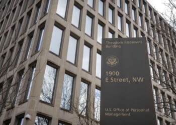 Federal agencies made $186 billion in improper payments last year, watchdog finds
