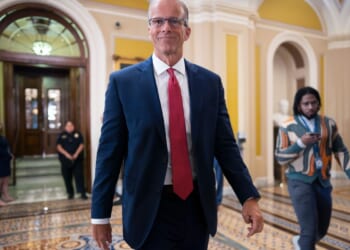 Senate fails to advance war powers resolution to halt U.S. action against Iran