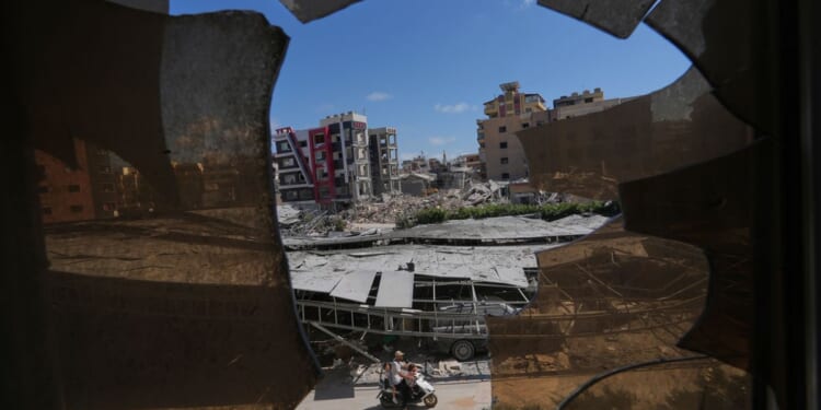 Israeli military strikes in southern Lebanon in intense fighting as U.S.-Iran talks postponed