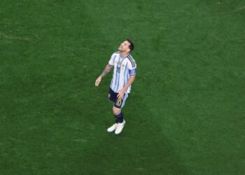 Lionel Messi breaks World Cup scoring record with his 17th and 18th goals in Argentina win