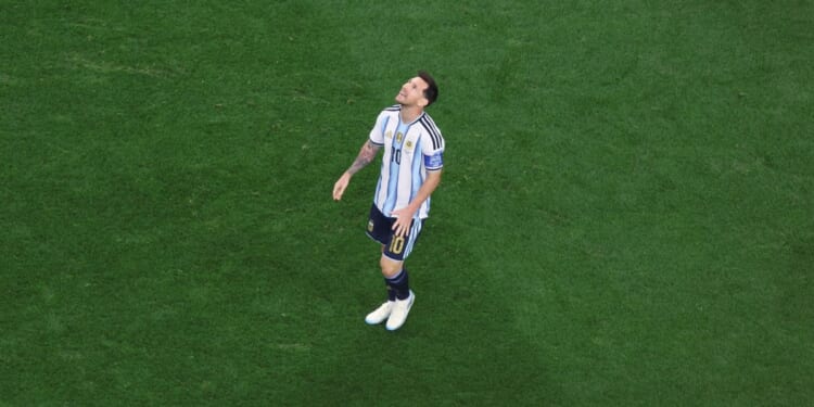 Lionel Messi breaks World Cup scoring record with his 17th and 18th goals in Argentina win