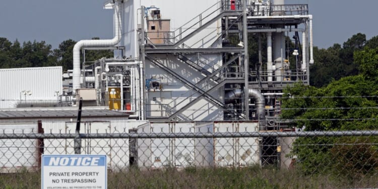Chemours agrees to $450M settlement over PFAS pollution at four facilities