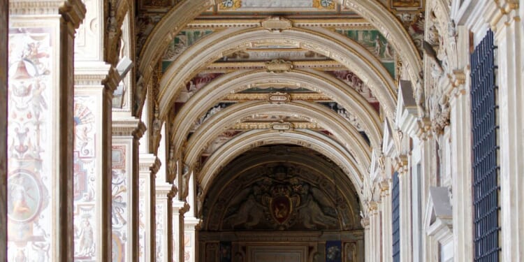 Vatican begins 5-year restoration of Raphael Loggia, used by popes and presidents