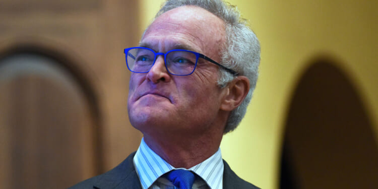 Scott Pelley's CBS Complaint Backfires