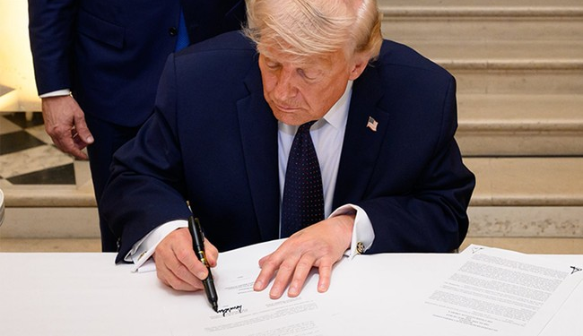 Why Trump Signed the MOU — and What’s Going to Happen When All That Iranian Oil Hits the Marketplace – PJ Media