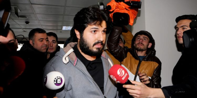 U.S. prosecutors credit gold trader in Iran sanctions case with key help ahead of sentencing
