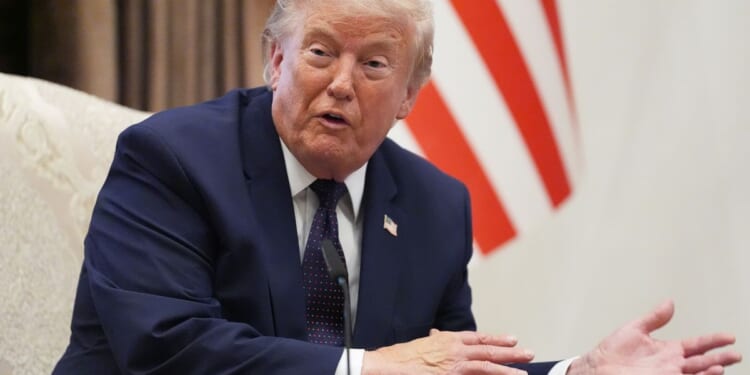 Trump aims again for control of Greenland