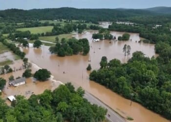 More than 200 people at a summer camp helicoptered to safe as Missouri faces flooding
