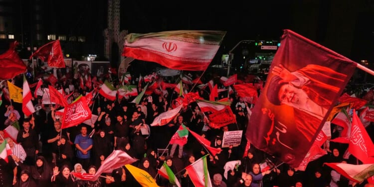 U.S. military death toll in Iran war rises to 14 after Navy pilot death this month