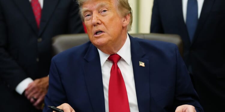 ‘He was a fantastic man,’ Trump honors Lindsey Graham, orders flags at half-mast through Saturday