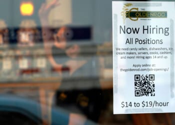 U.S. weekly unemployment claims fall to 208,000, fewest in 10 weeks