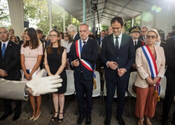 France commemorates the Vel d’Hiv roundup after a Paris plaque honoring rescuers is vandalized