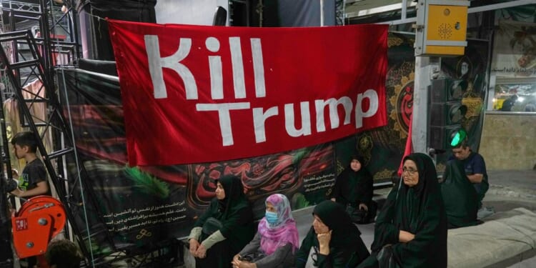 Iran’s chief negotiator chastises U.S. for moving new military equipment to the region