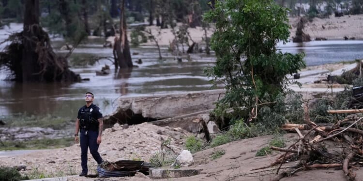 5 questions about Texas’ new flood warning systems