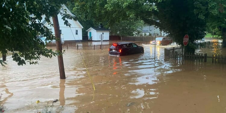 2 dead in flash floods caused by heavy rain in West Virginia, governor’s office says