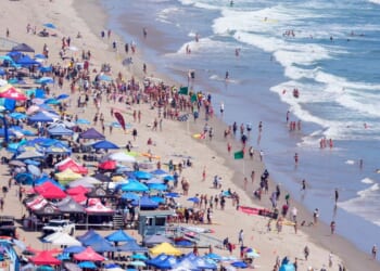 Heat dome expands across the central United States, creating dangerous conditions for millions